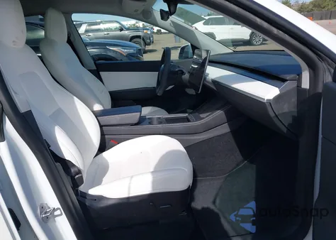 2022 Tesla Model Y Long Range Dual Motor All-Wheel Drive from USA, damaged, VIN 7SAYGDEE5NF440060